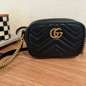 Gucci Mini GG Marmont chain shoulder bag